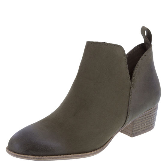 payless new arrivals